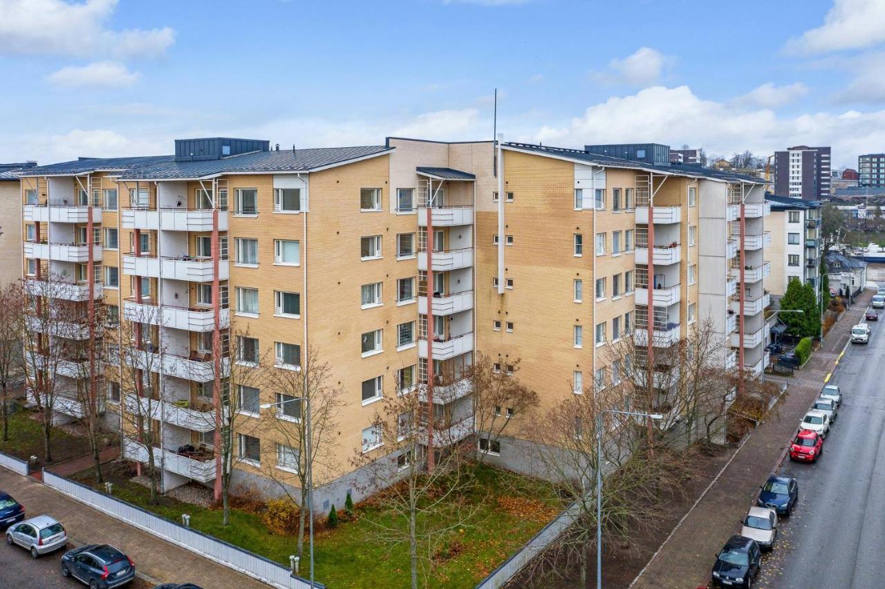 Apartment Sleepwell Tiili With Private Sauna And Parking Turku Zewnętrze zdjęcie